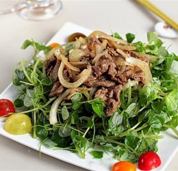 BÒ TRỘN RAU CÀNG CUA
